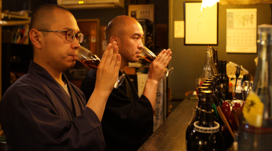 Chỉ có tại Nhật Bản: 'Quán Bar có một không hai của sư thầy tại Nhật Bản' 15